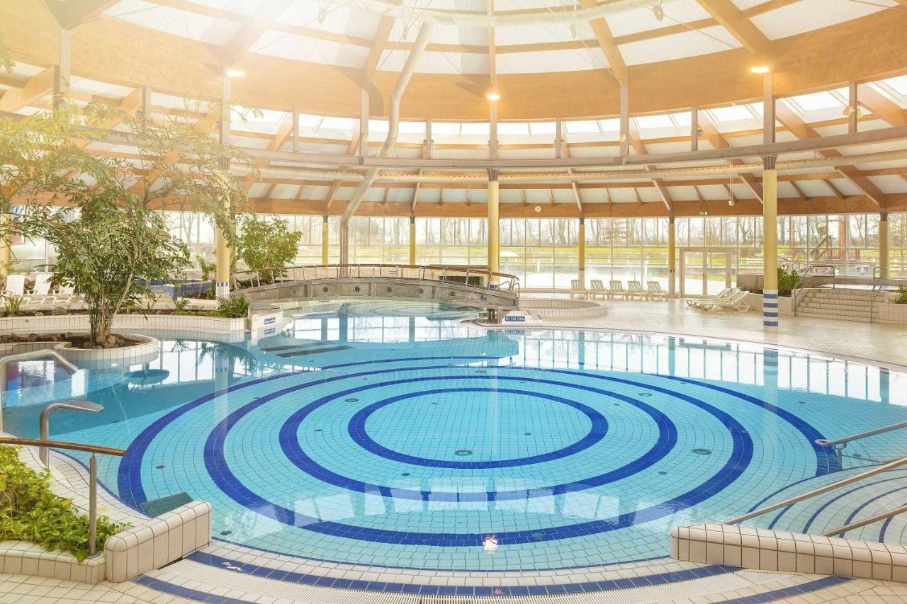 Terrasse, Gratis Nutzung Vom Ahoi Erlebnisbad Und Sauna In Sellin - Villa Karola Fewo 02 Goehren  Exterior photo